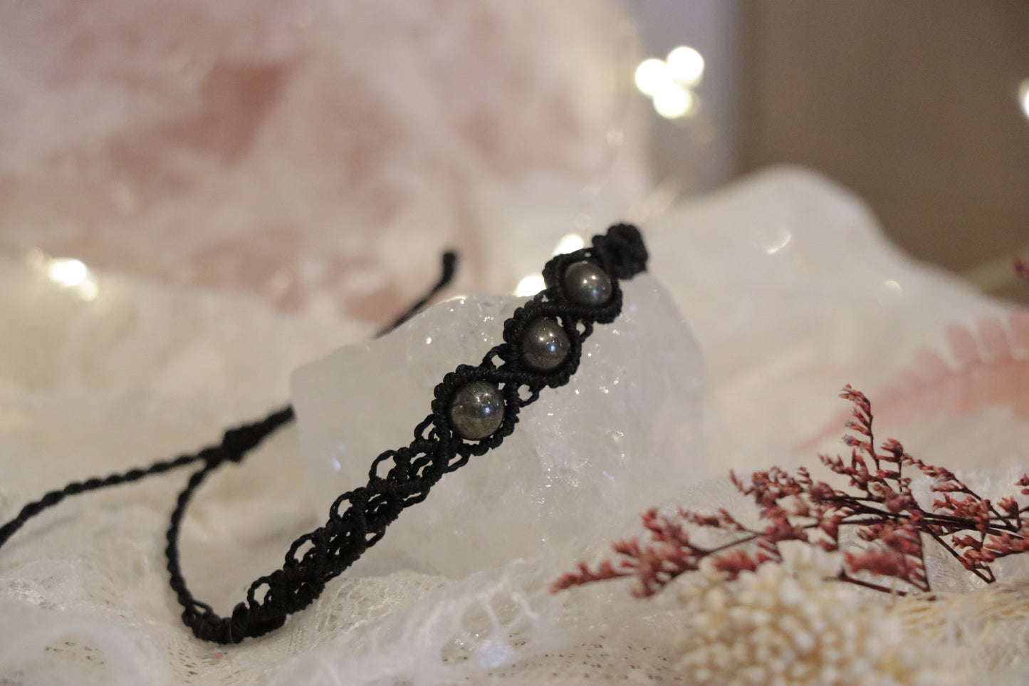 Pyrit Makramee Armband „Money Me“ Chenoas Zaubergarten