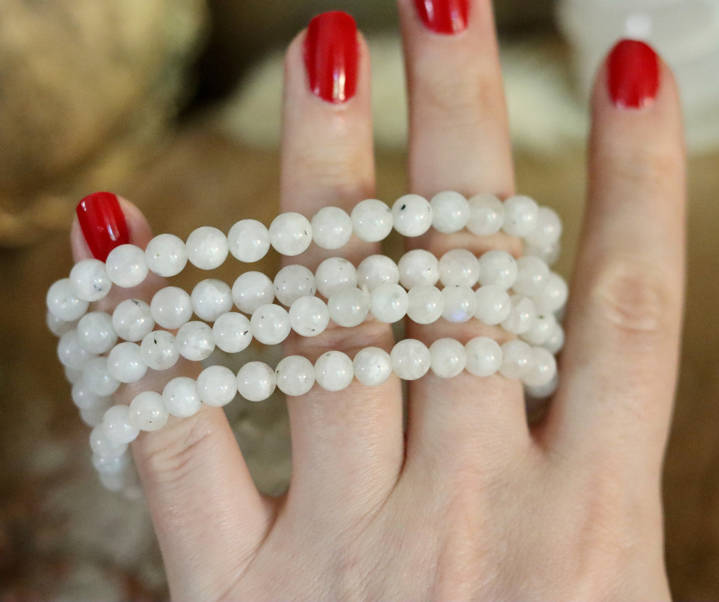 Mondstein Perlenarmband weiss 6mm Chenoas Zaubergarten