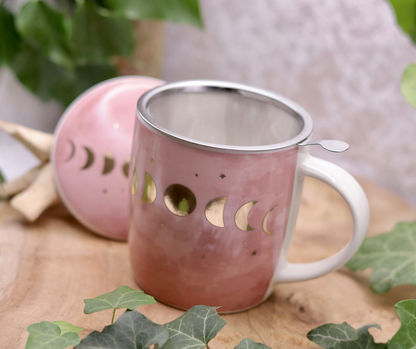 Mondphasen Teetasse mit Sieb und Deckel in altrosa Chenoas Zaubergarten