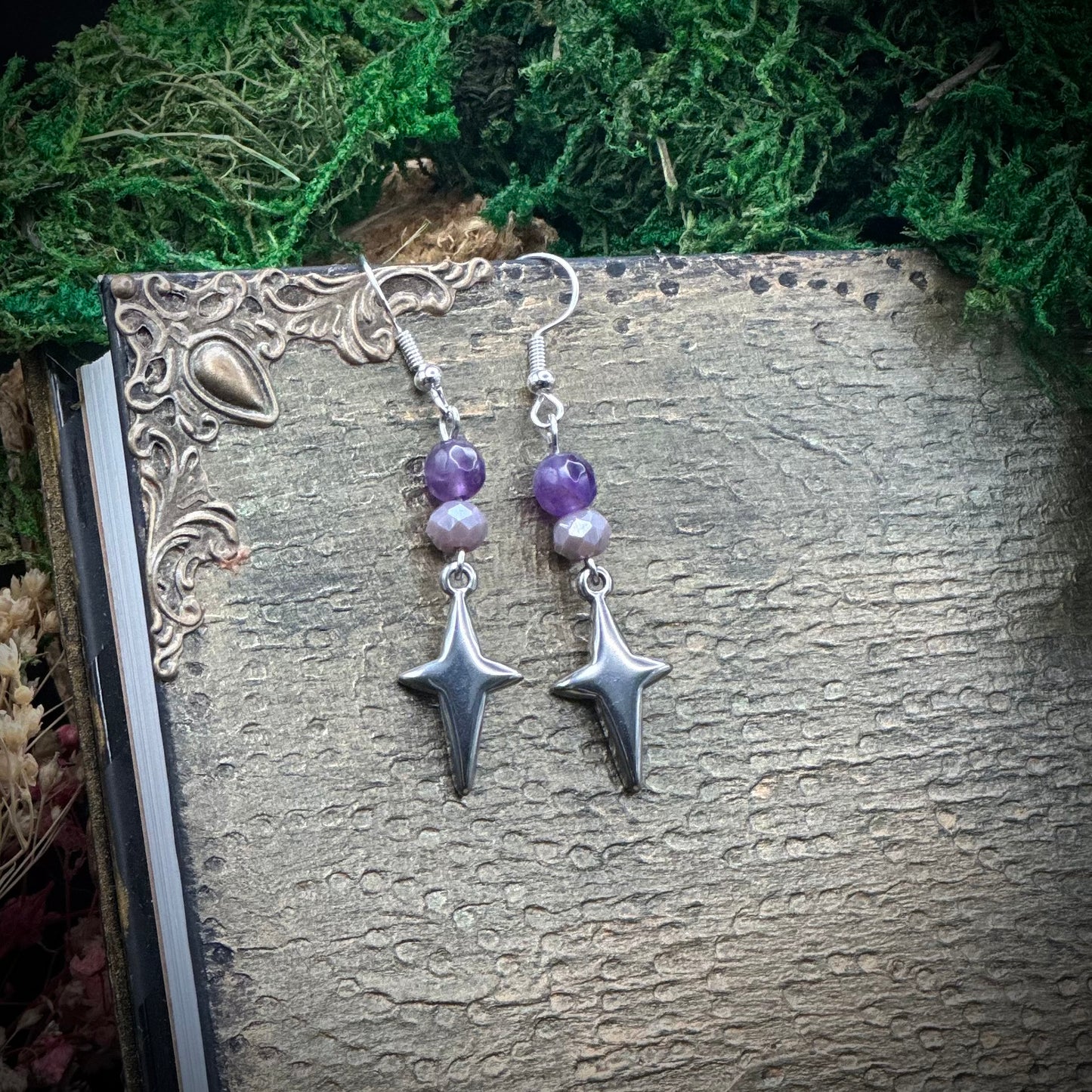💫 Ohrhänger „Nachthimmel“ – Amethyst & Glasperlen 💫